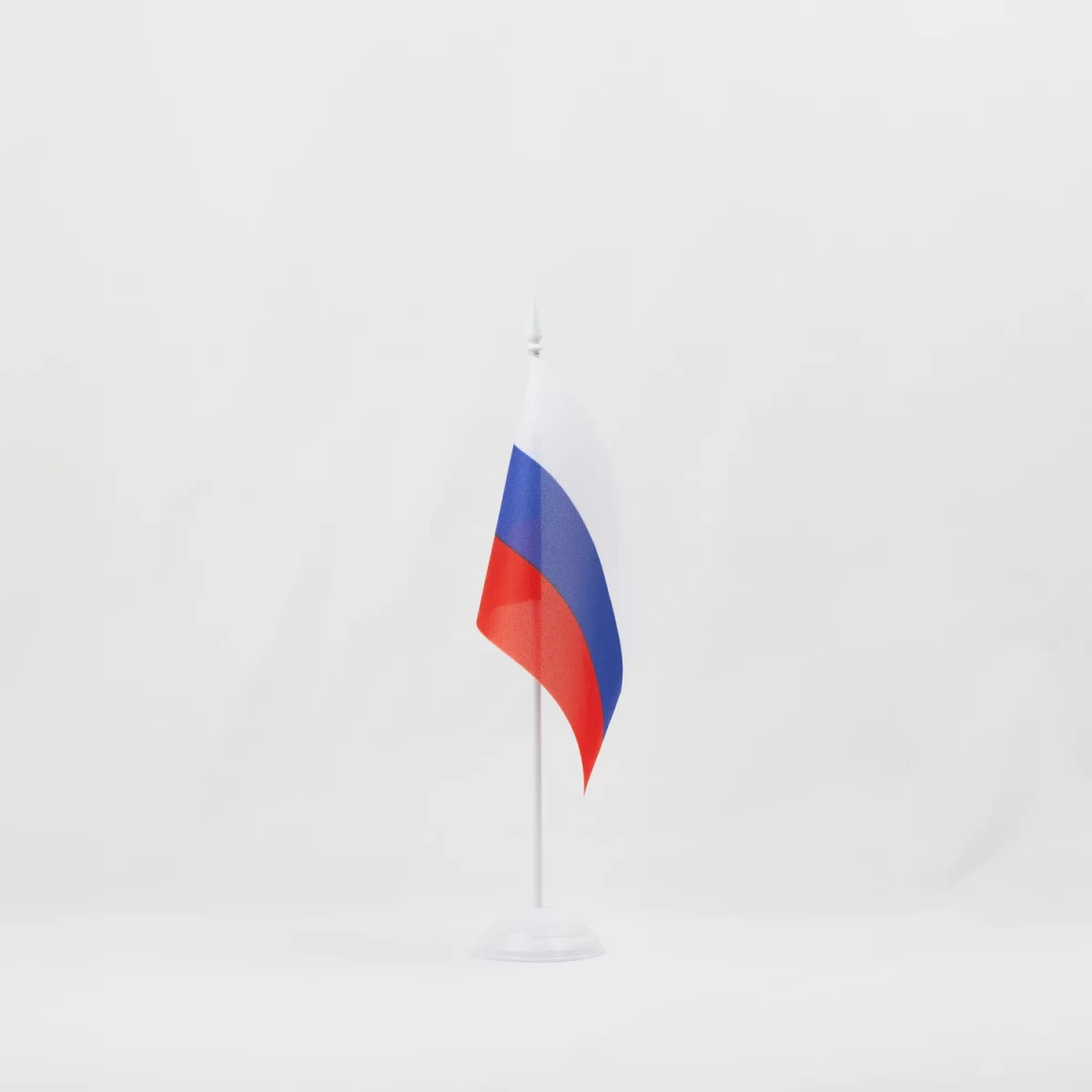 Настольный флаг России (РФ) 12х18 см на пластиковой подставке