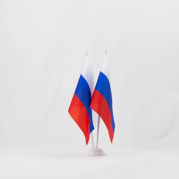 Настольный флаг России (РФ) 15х22 см Атлас односторонний