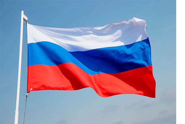 Флаг России: история создания, размеры и правила символического использования