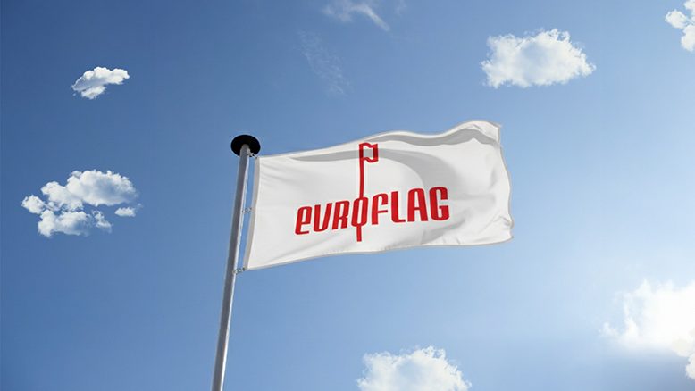 брендированный флаг