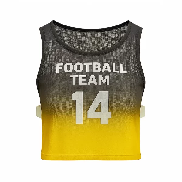 Футбольная манишка для девочек